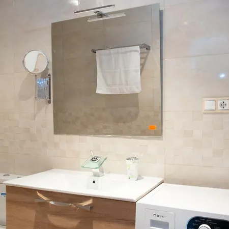 Appartement Amazing Next The Beach Of